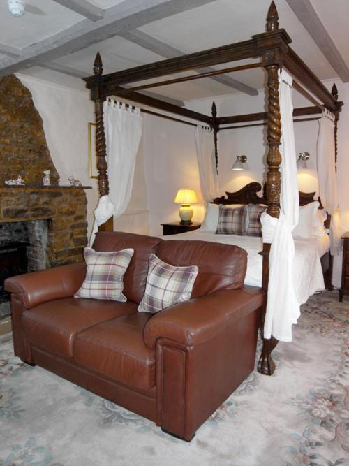 ホテル The George At Nunney エクステリア 写真