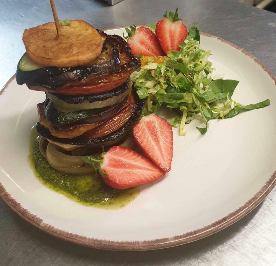 ホテル The George At Nunney エクステリア 写真