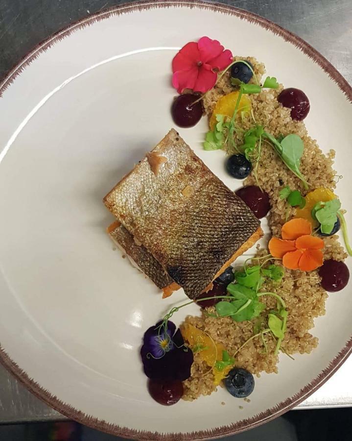 ホテル The George At Nunney エクステリア 写真
